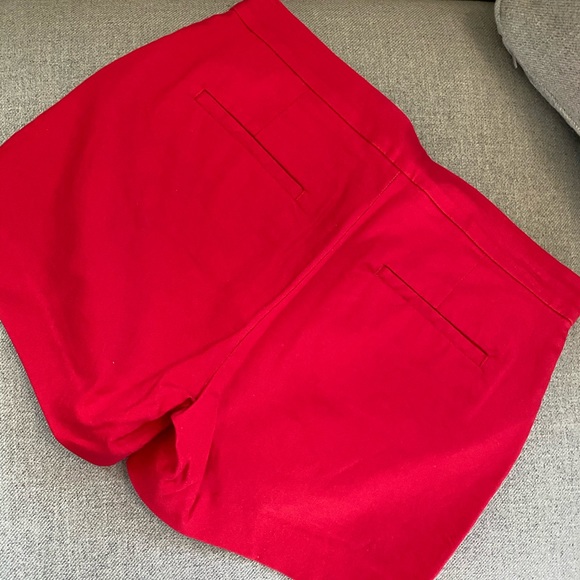 Banana Republic red button shorts size 0 Wore once - Picture 5 of 5